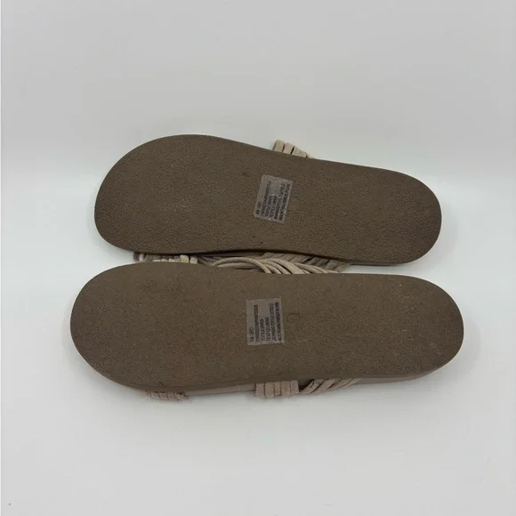 Maurices Gray Slide Sandals 9 - Picture 5 of 5